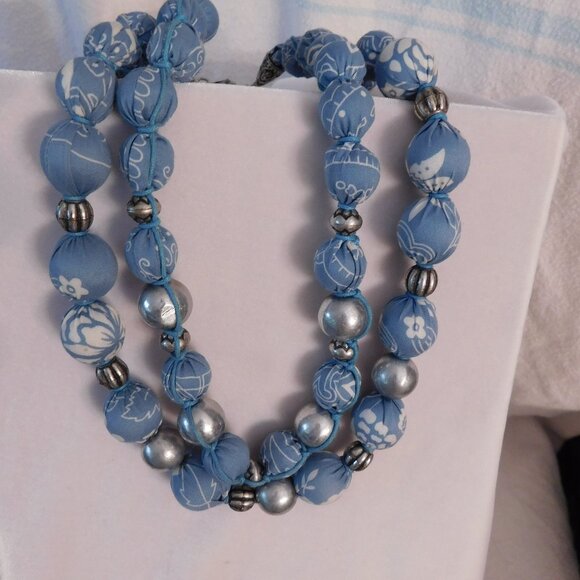 Ladies Coldwater Creek Blue & White Bandana Print Necklace - Picture 4 of 5